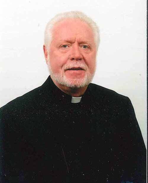 Fr. Tom Eisweirth headshot
